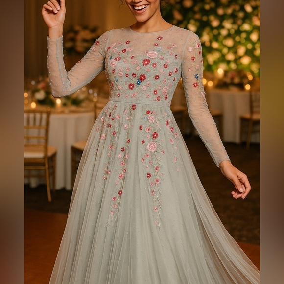 Mac Duggal Embroidered Illusion High Neck Long Sleeve A Line Gown 1121 - Picture 16 of 16